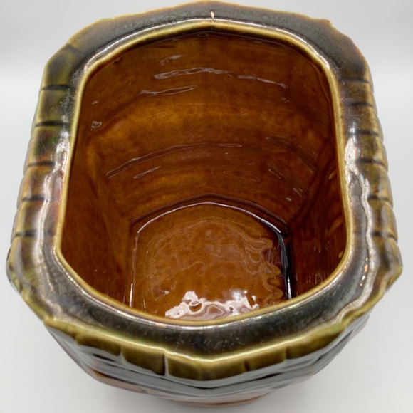 Vintage McCoy Wishing Well Cookie Jar - Picture 8 of 10